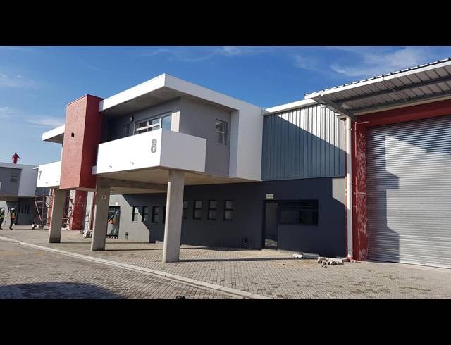 608M² FACTORY FOR SALE IN STIKLAND